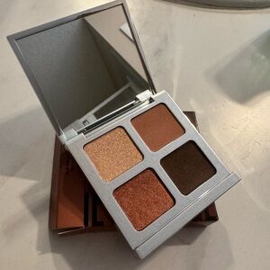 BNIB il makiage eyeshadow quad